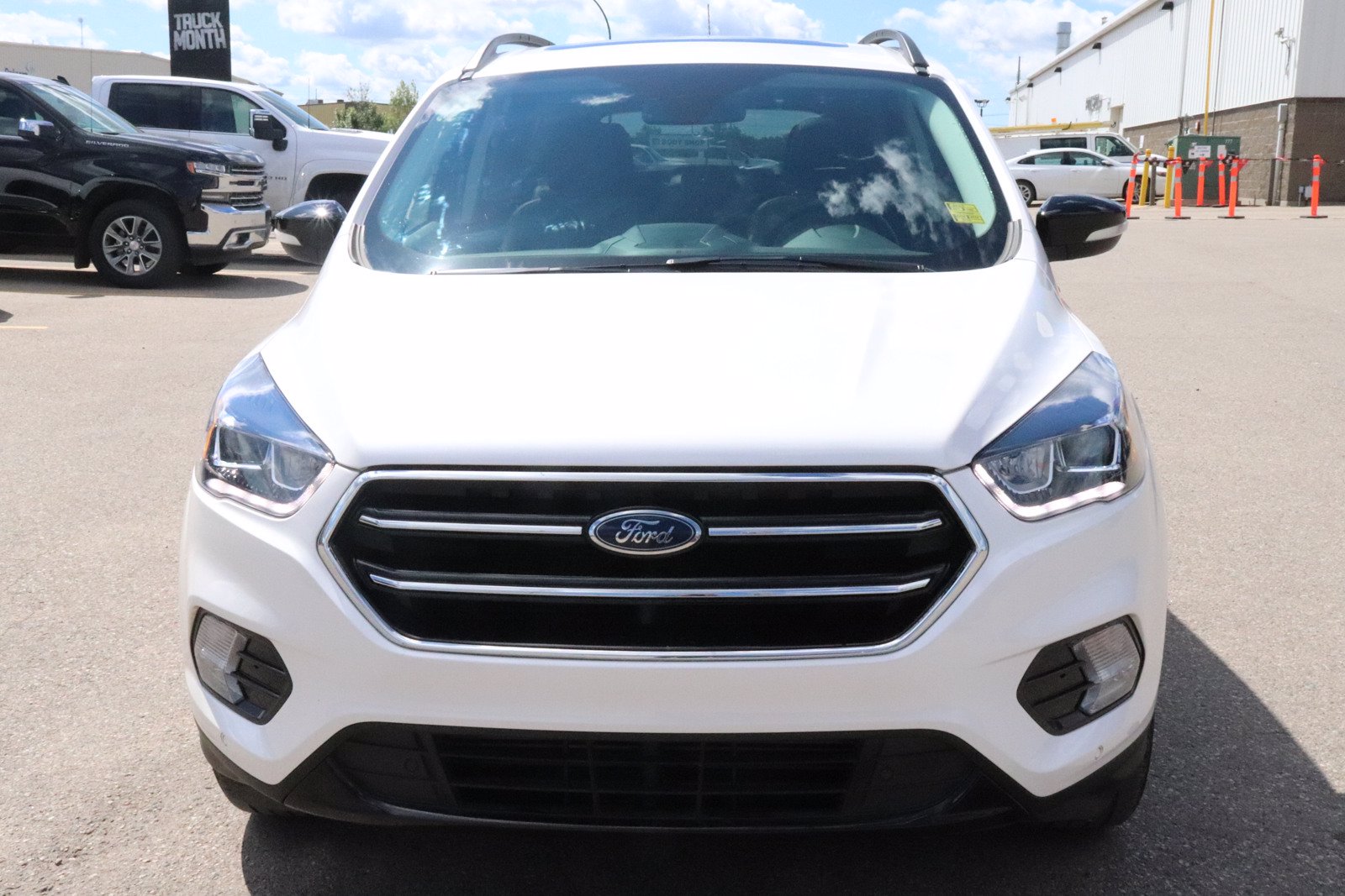 Certified Pre-Owned 2019 Ford Escape Titanium - Panoramic Sunroof